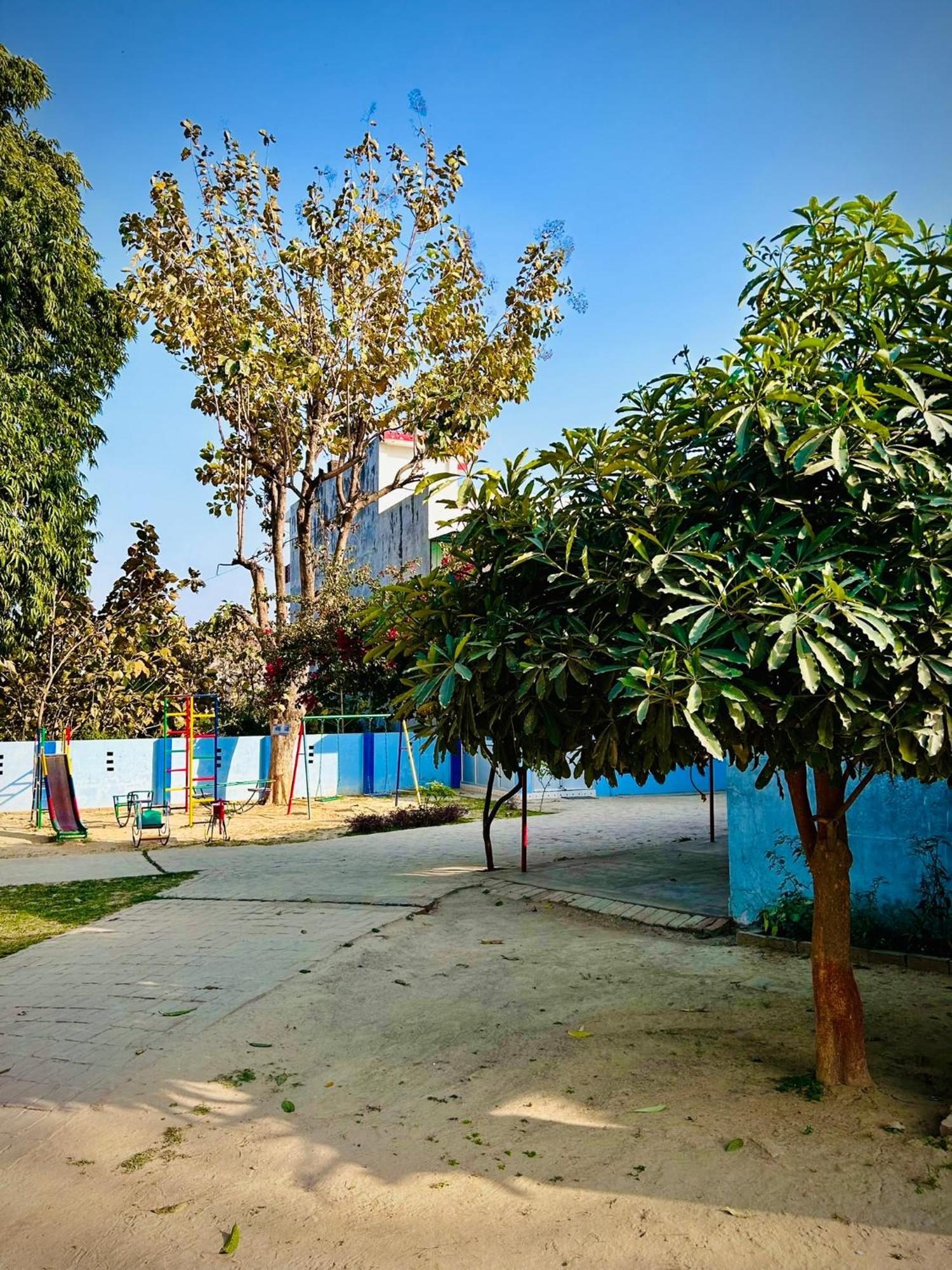Вілла Gooseberry Garden Ayodhya Екстер'єр фото